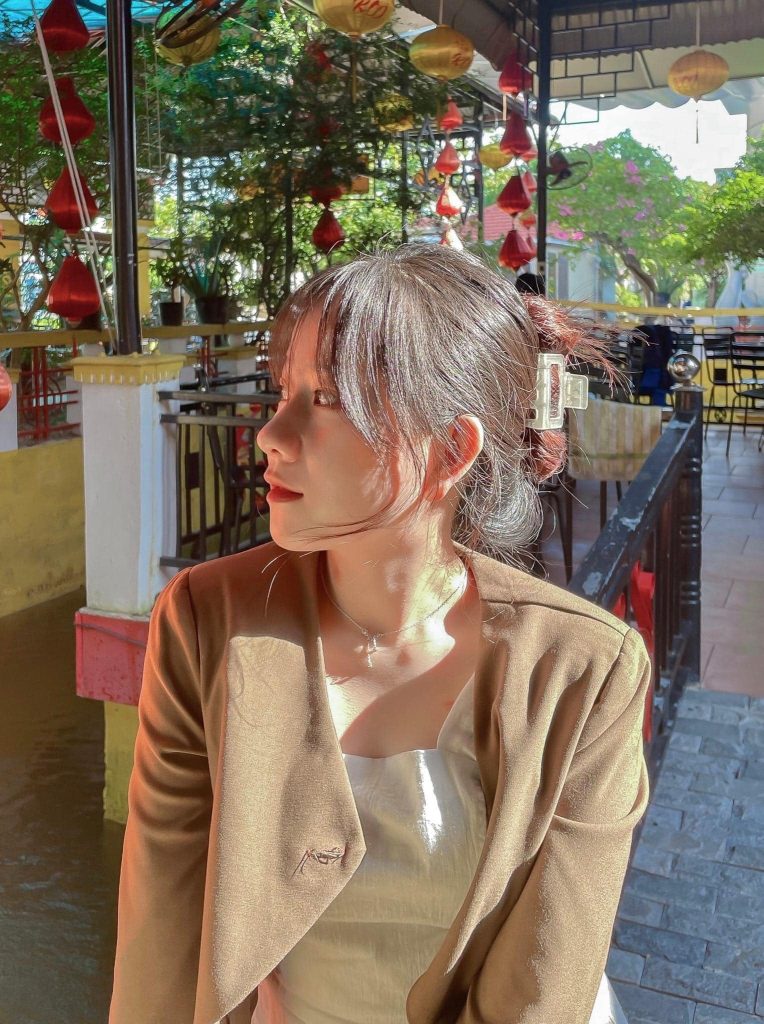 Gai Ngực Đẹp Bí Quyết Tôn Vinh Nét Quyến Rũ Và Tự Tin Từ Vẻ Đẹp Tự Nhiên Của Vòng Một