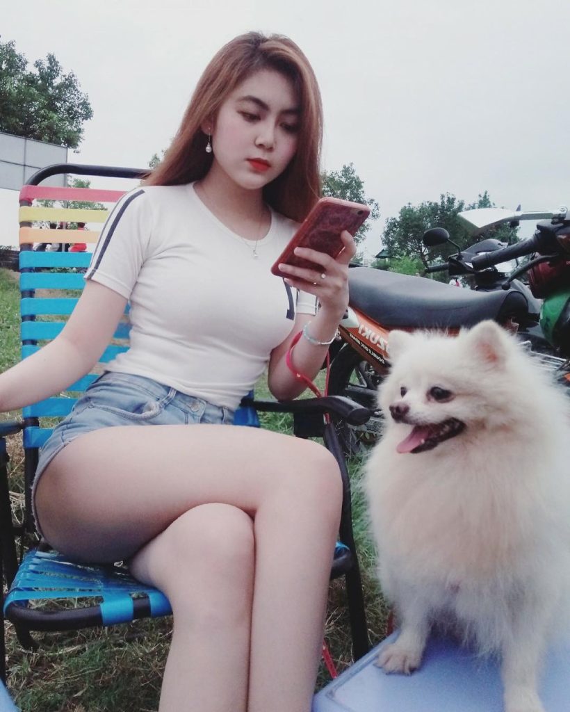 Ảnh Bé Gái Xinh Khám Phá Vẻ Đẹp Mạnh Mẽ Và Cuốn Hút
