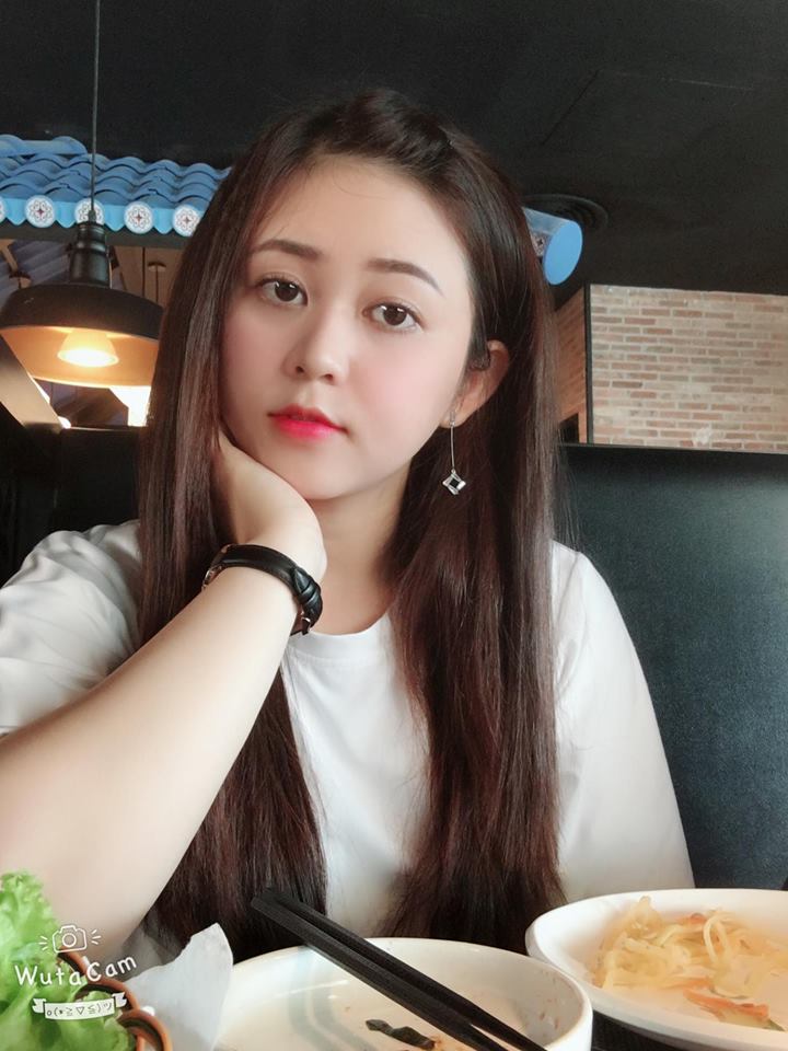 Gái Xinh Mặc Áo Dây Hành Trình Trưởng Thành Và Dấu Ấn Cá Nhân Của Thế Hệ Trẻ Năng Động