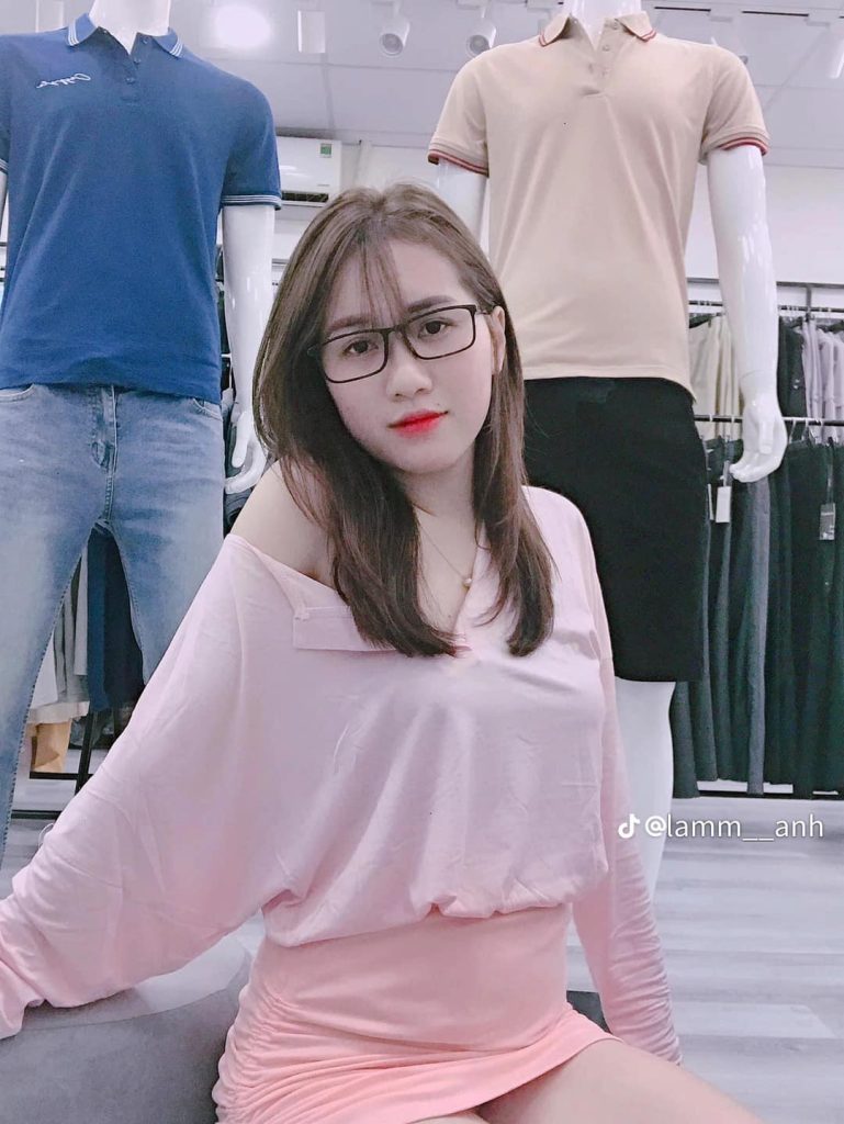 Khám Phá Vẻ Đẹp Buồn Tinh Tế Trong Mỗi Ảnh Gái Đẹp K10 Gây Xúc Động Trực Tiếp Trong Trái Tim